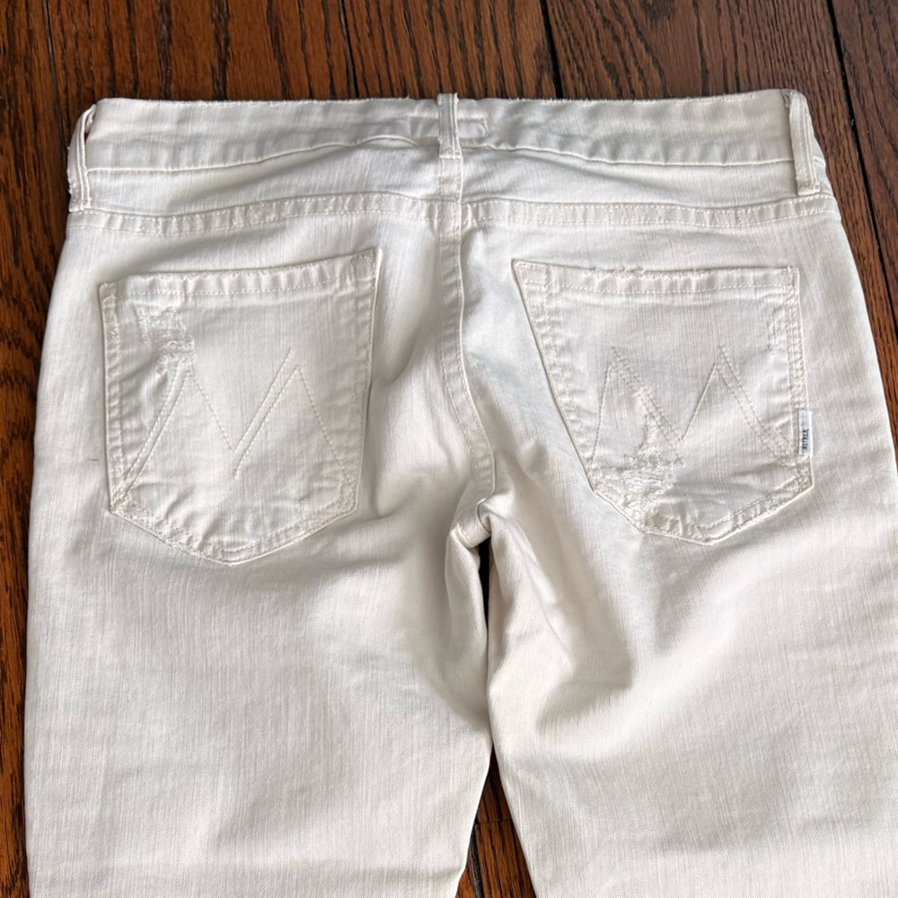 MOTHER White Skinny Jeans with Signature Back Pocket Stitch